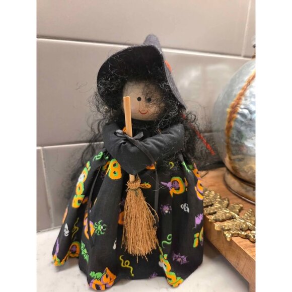 Handmade little witch Halloween - Picture 6 of 6